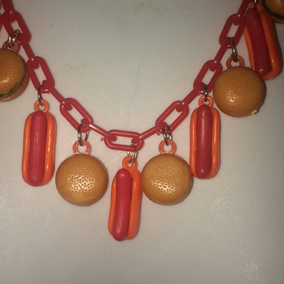 Vintage Hotdog and Burger charm necklace 19” - Picture 2 of 2